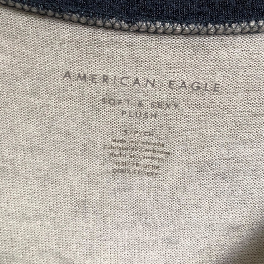 American Eagle Soft & Sexy Plush Raglan Long Sleeve Knit Shirt Women’s Small - Picture 4 of 8